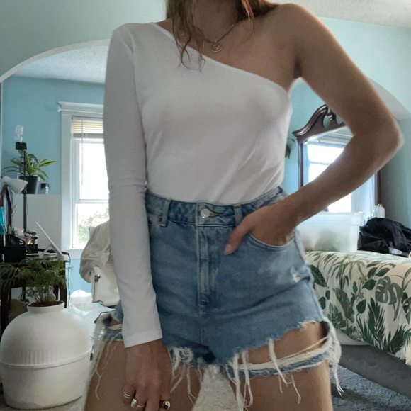 White Bodysuit One Shoulder - Picture 7 of 8